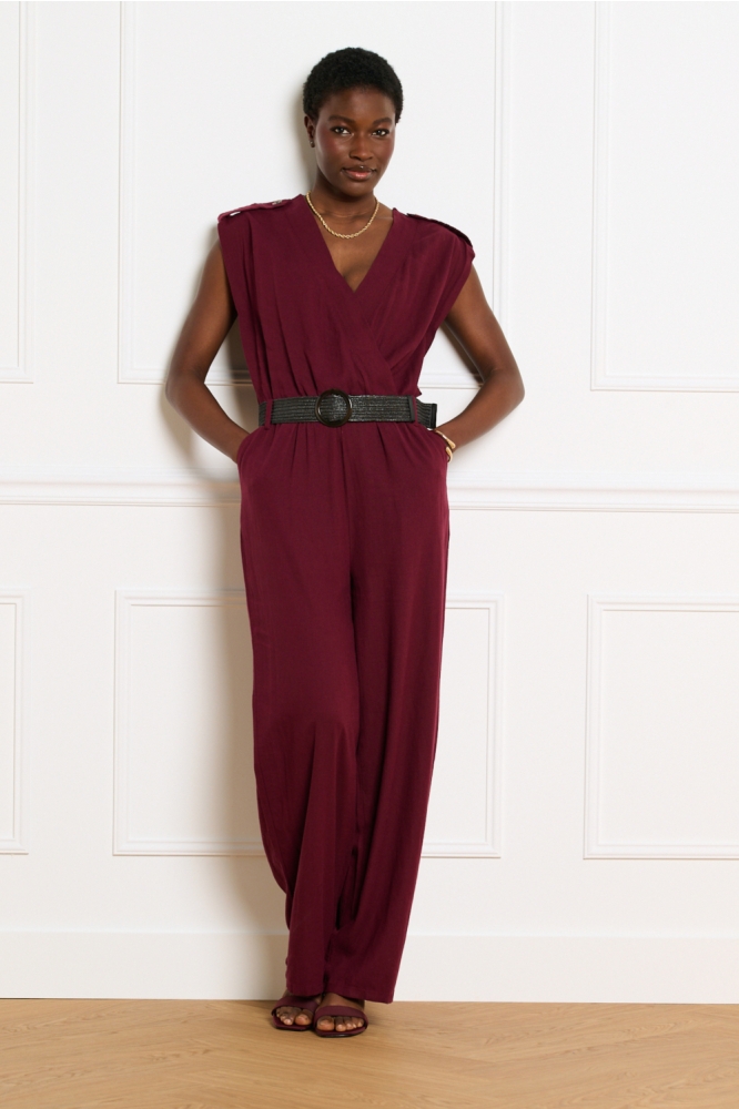 LolaLiza bordeaux dames jumpsuit | Model vooraanzicht