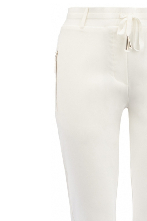 TQ Amsterdam witte dames broek | Close up