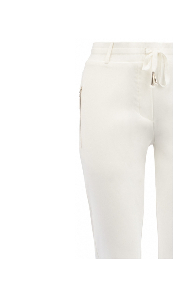 TQ Amsterdam witte dames broek | Close up