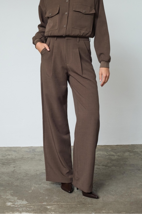 SisterS point bruine dames broek | Model vooraanzicht