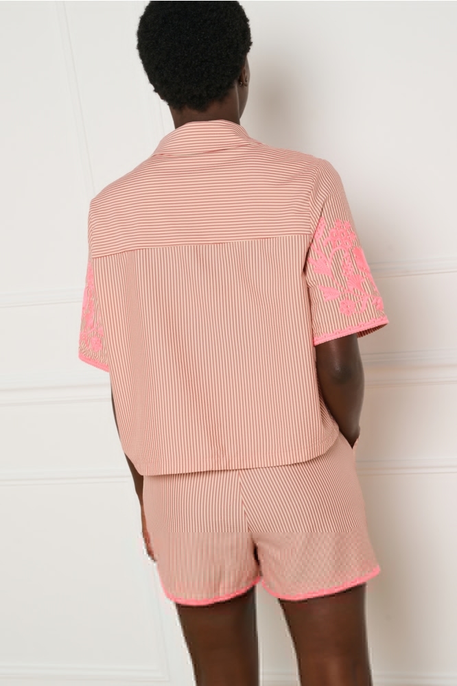 LolaLiza beige dames korte broek | Model