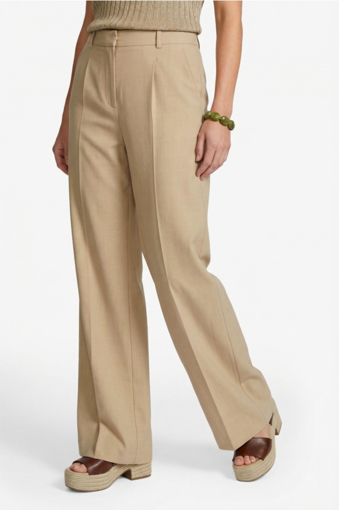 C&S The Label groene dames broek | Model vooraanzicht