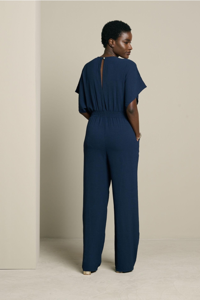 LolaLiza blauwe dames jumpsuit | Model achteraanzicht