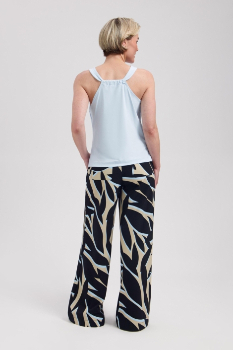Lady Day multi color dames broek | Model achteraanzicht