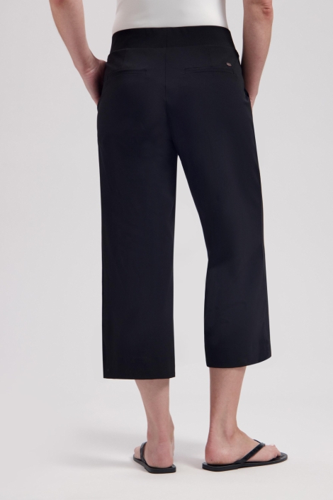 Lady Day zwarte dames broek | Model achteraanzicht