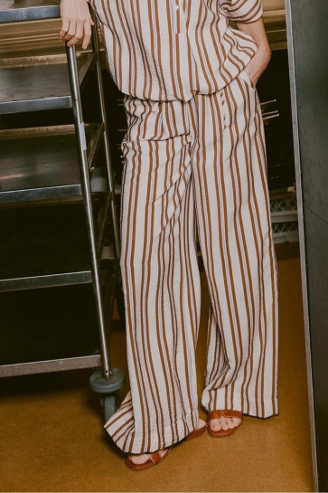 Zusss Broek WIJDE BROEK MET STREPEN 0303 0022 OFF WHITE/CHOCO/CORNFLOWER BLUE