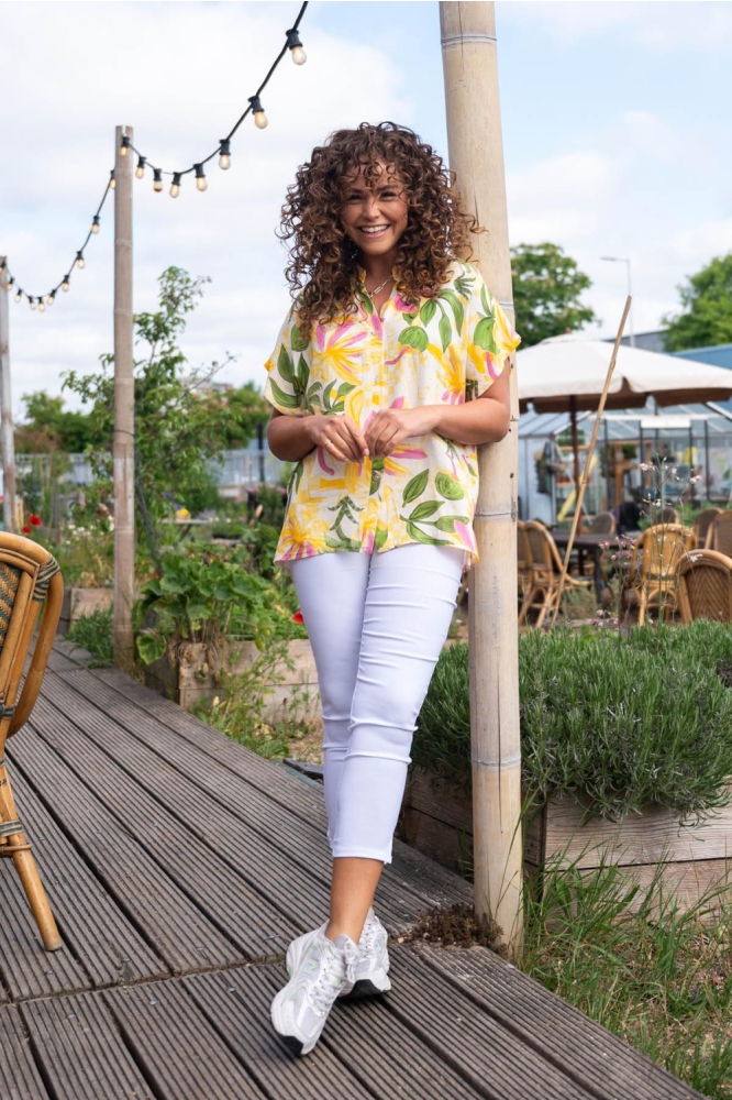 FOS Amsterdam witte dames broek | Model