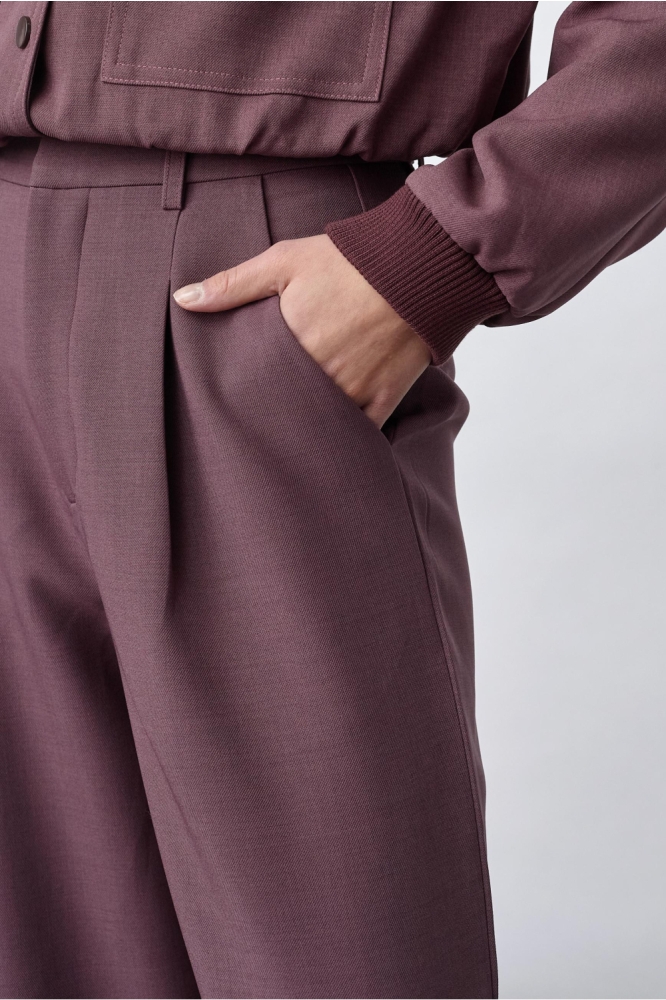 SisterS point bordeaux dames broek | Close up