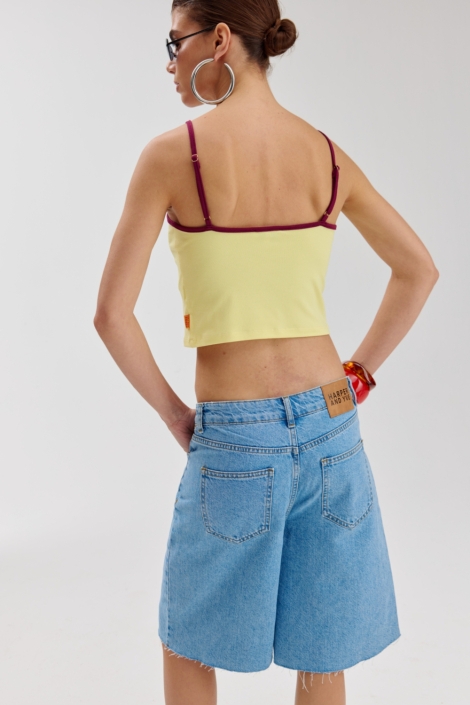 Harper & Yve blauwe dames korte broek | Model achteraanzicht