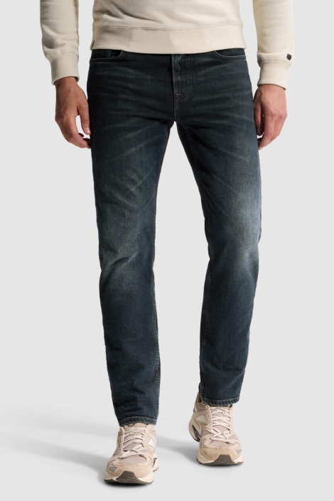 Cast Iron blauwe heren jeans | Model vooraanzicht