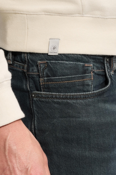 Cast Iron blauwe heren jeans | Close up