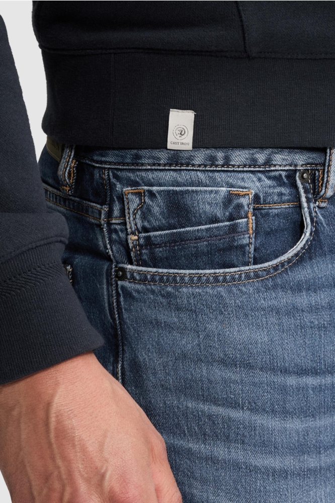Cast Iron blauwe heren jeans | Close up