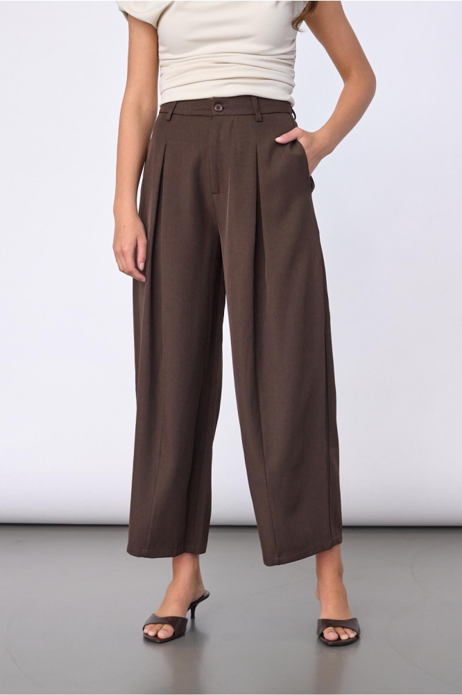 SisterS point bruine dames broek | Model vooraanzicht