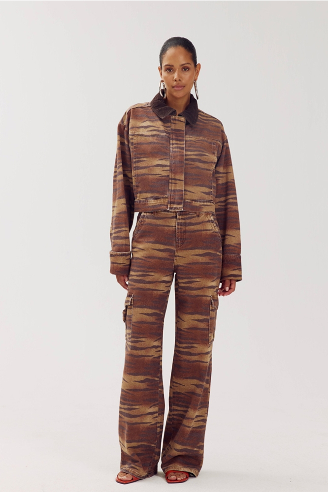 Harper & Yve camel dames jeans | Model