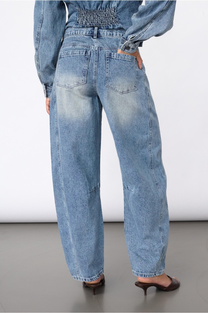 SisterS point blauwe dames jeans | Model achteraanzicht