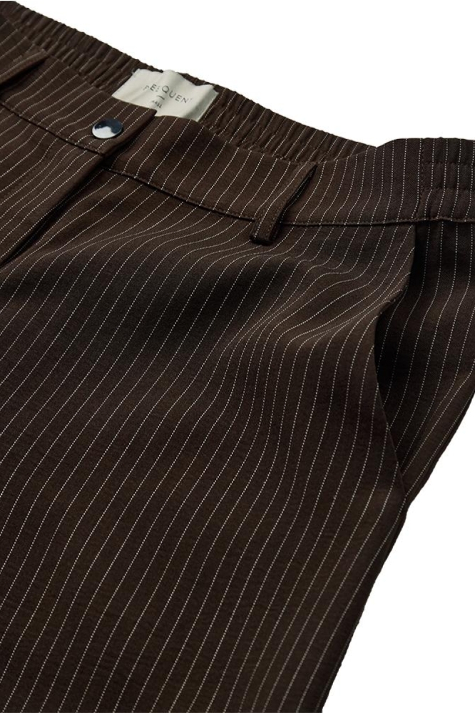 Freequent bruine dames broek | Close up