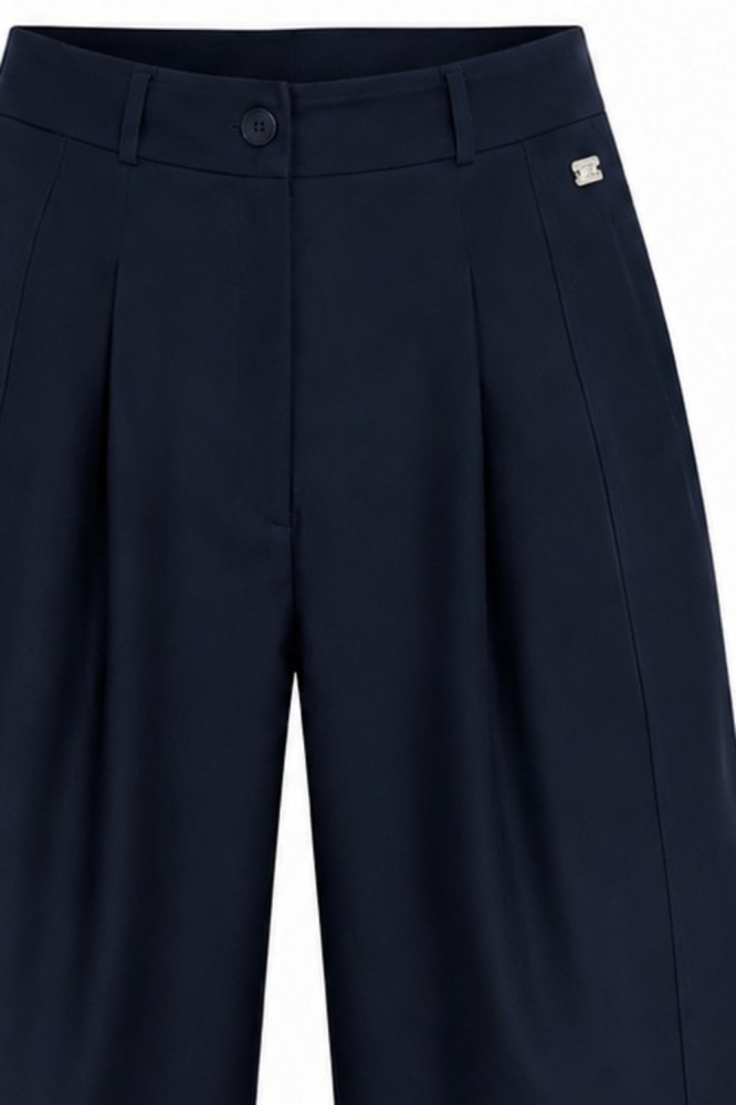 TQ Amsterdam blauwe dames broek | Close up