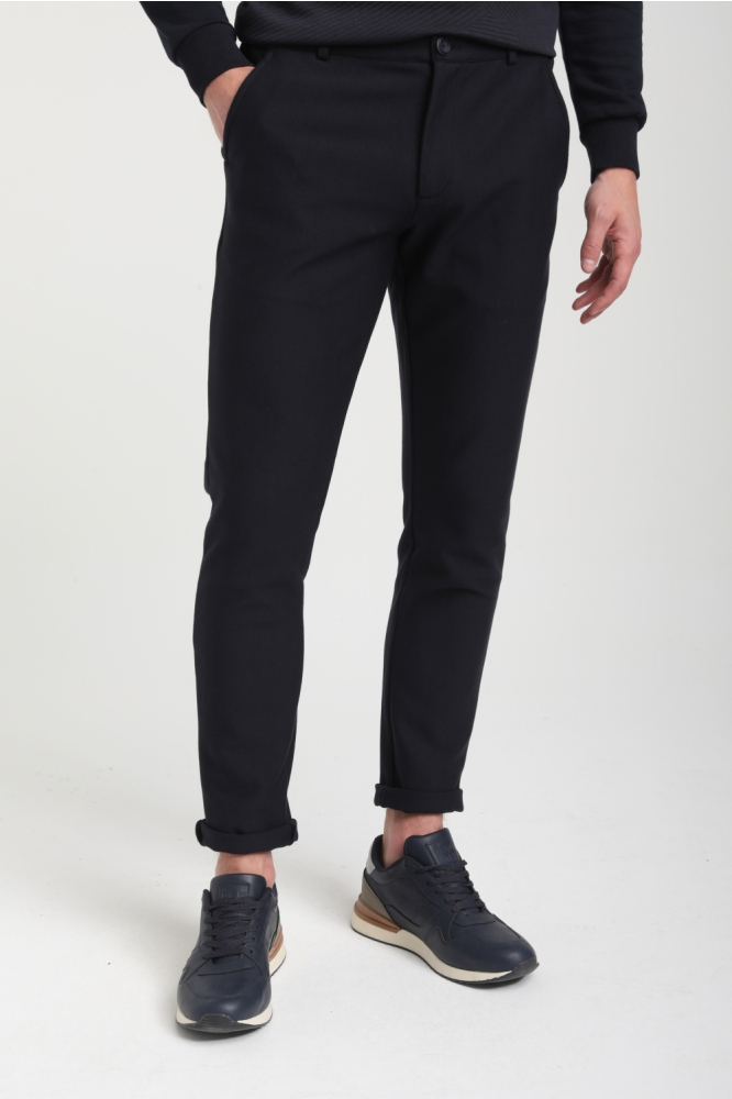 Gabbiano blauwe heren broek | Model vooraanzicht