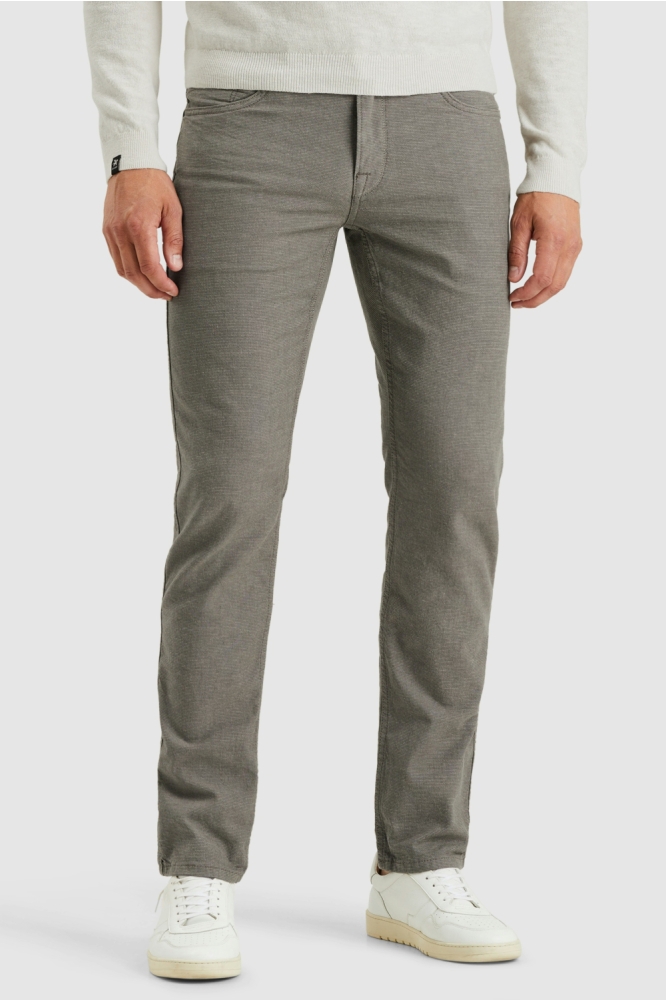 Vanguard beige heren broek | Model vooraanzicht