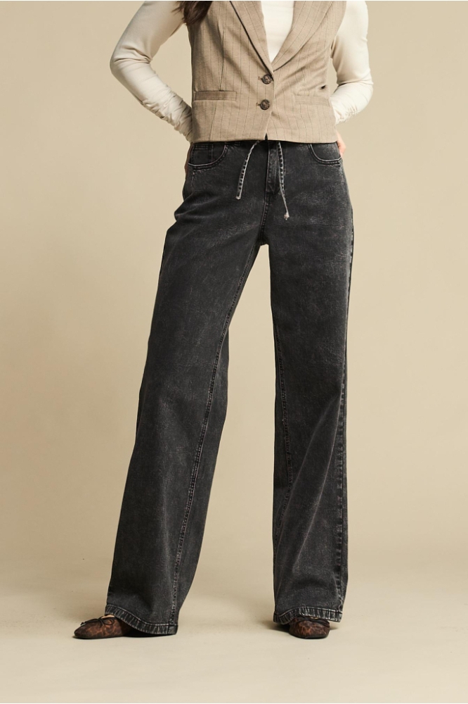 Red Button zwarte dames jeans | Model vooraanzicht