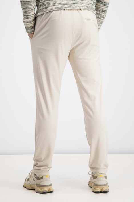 Gabbiano ecru heren broek | Model achteraanzicht