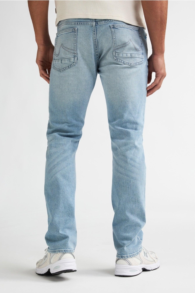 Petrol Industries blauwe heren jeans | Model achteraanzicht