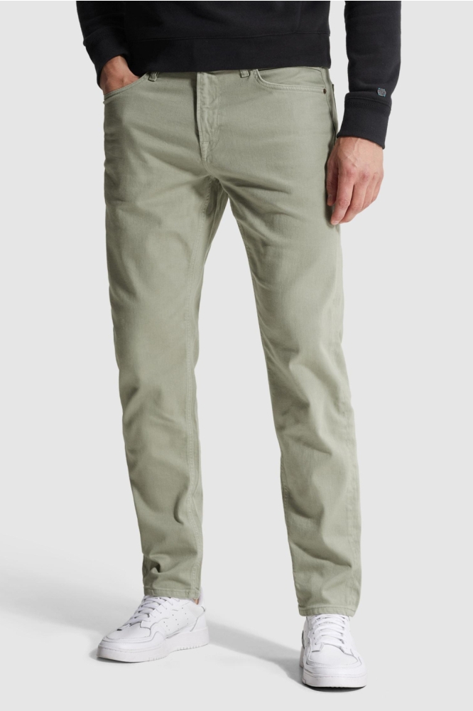 Cast Iron groene heren broek | Model vooraanzicht