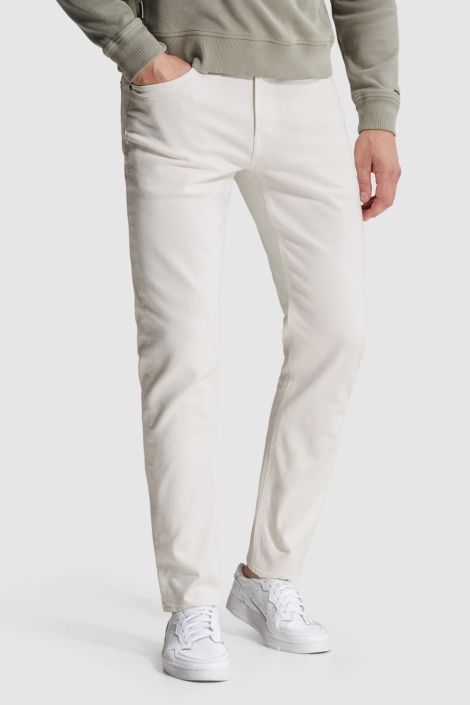 Cast Iron ecru heren jeans | Model vooraanzicht