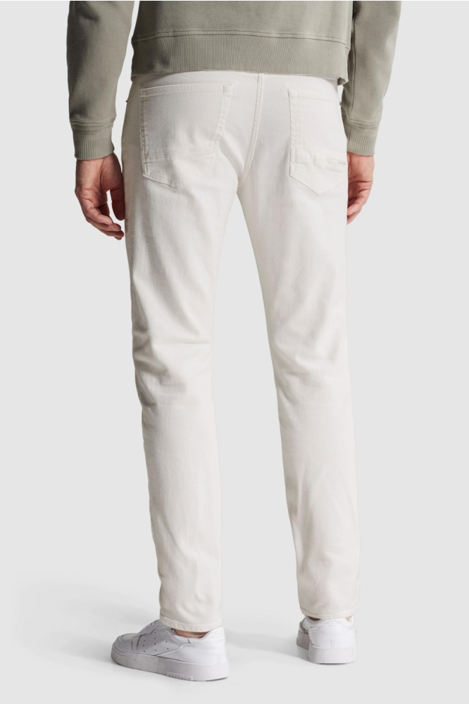 Cast Iron ecru heren jeans | Model achteraanzicht