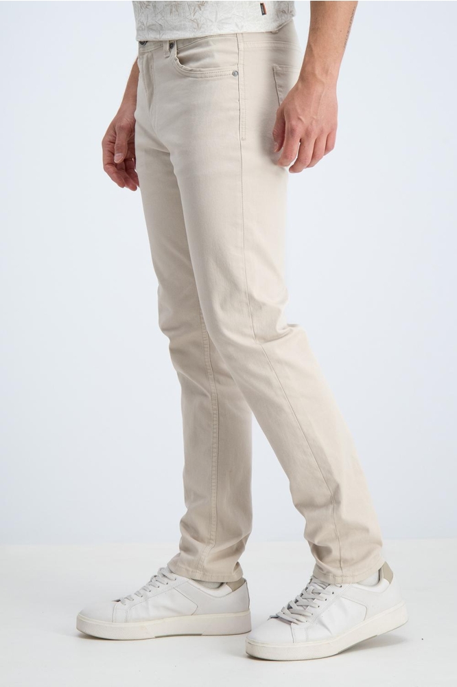 Gabbiano zand heren broek | Model zijaanzicht