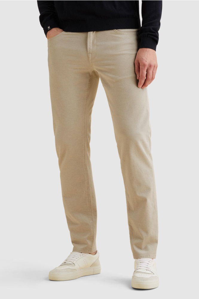 Vanguard beige heren broek | Model vooraanzicht