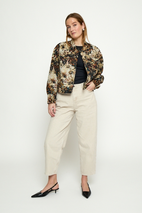 Peppercorn beige dames broek | Model