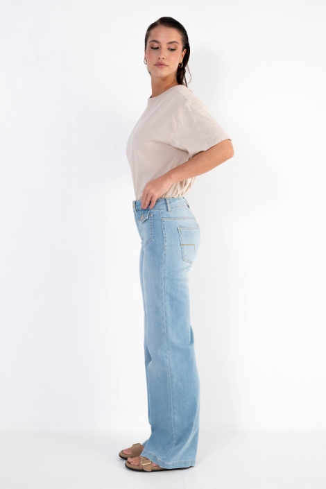 Dnm pure blauwe dames jeans | Model zijaanzicht