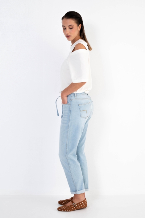 Dnm pure blauwe dames jeans | Model zijaanzicht