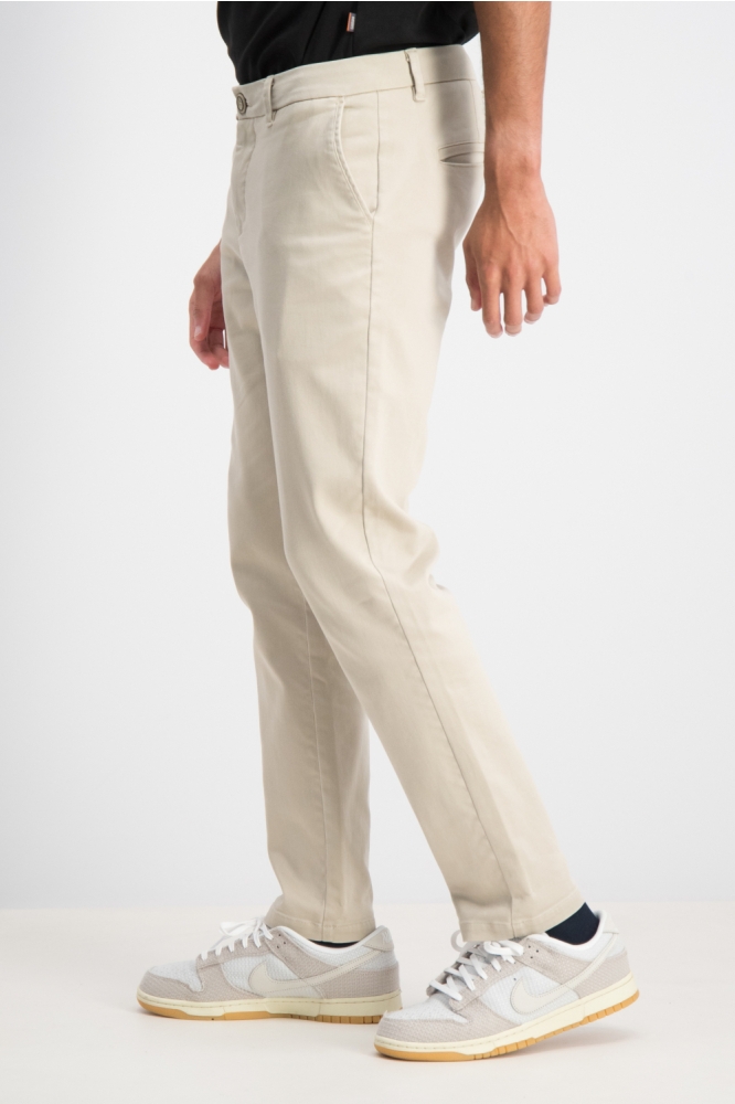Gabbiano zand heren broek | Model zijaanzicht