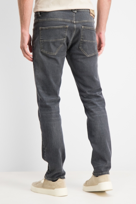 Gabbiano grijze heren jeans | Model achteraanzicht