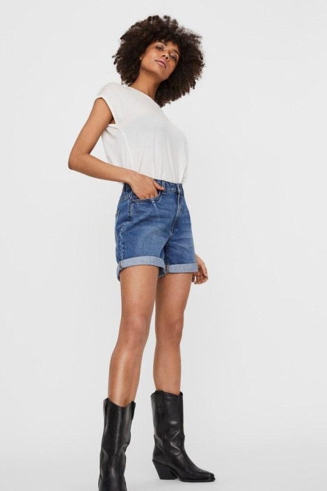 Noisy may blauwe dames korte broek | Model