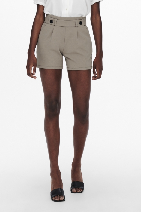 Jacqueline de Yong taupe dames korte broek | Model vooraanzicht
