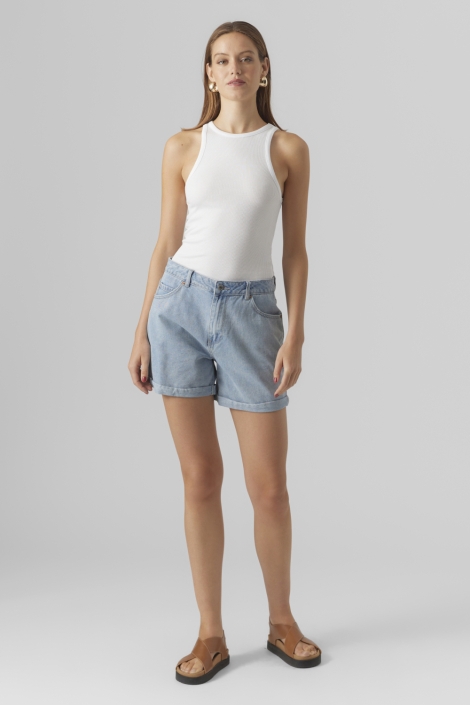 Vero Moda blauwe dames korte broek | Model