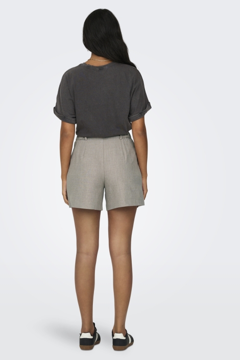 Only beige dames korte broek | Close up