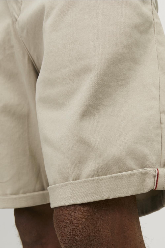 Jack & Jones beige heren korte broek | Close up