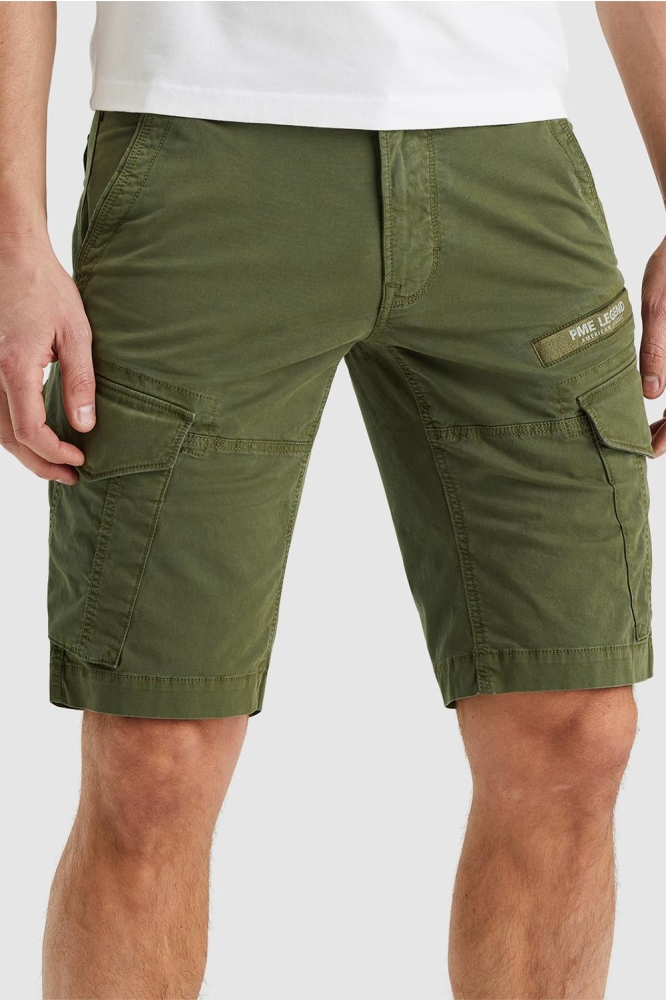 PME legend groene heren korte broek | Model vooraanzicht