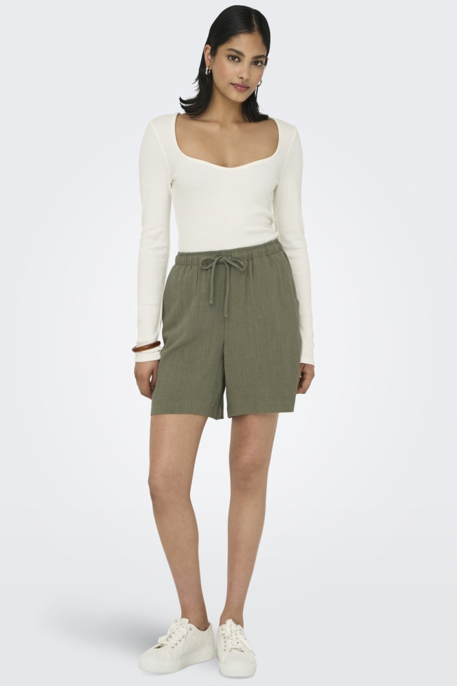 Only groene dames korte broek | Model