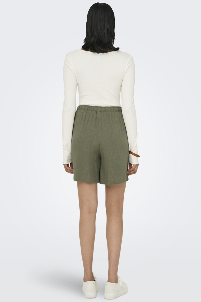 Only groene dames korte broek | Model