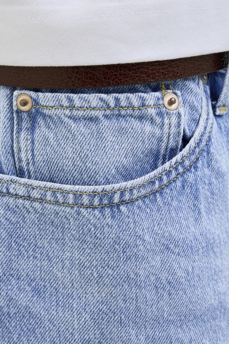 Jack & Jones blauwe heren korte broek | Close up