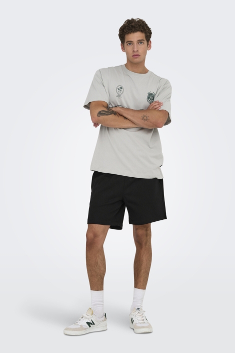 Only & Sons zwarte heren korte broek | Model vooraanzicht