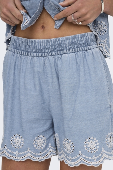 Only Broek ONLMOON PULL-UP SCALLOP DNM SHORTS 15348190 Light Blue Denim