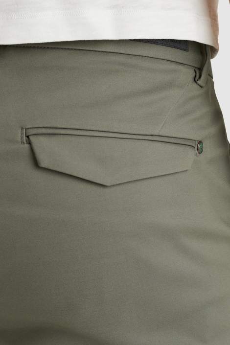 Cast Iron groene heren korte broek | Close up