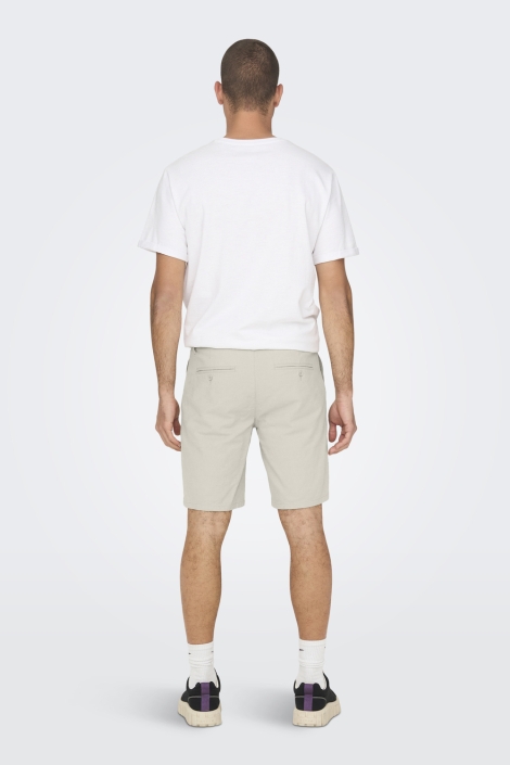 Only & Sons beige heren korte broek | Model achteraanzicht
