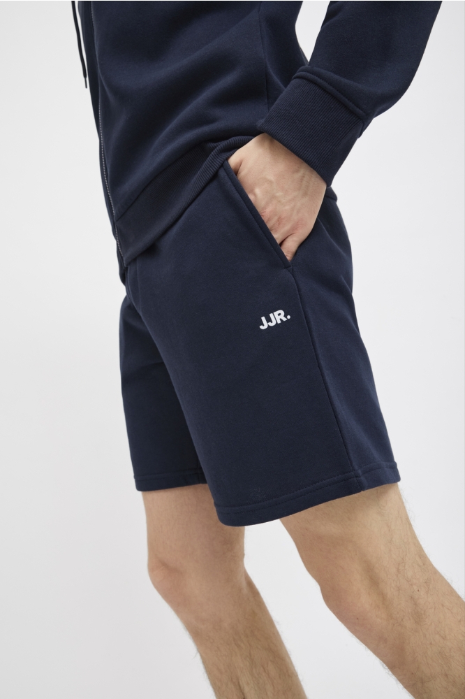 JJ Rebel blauwe heren korte broek | Model zijaanzicht